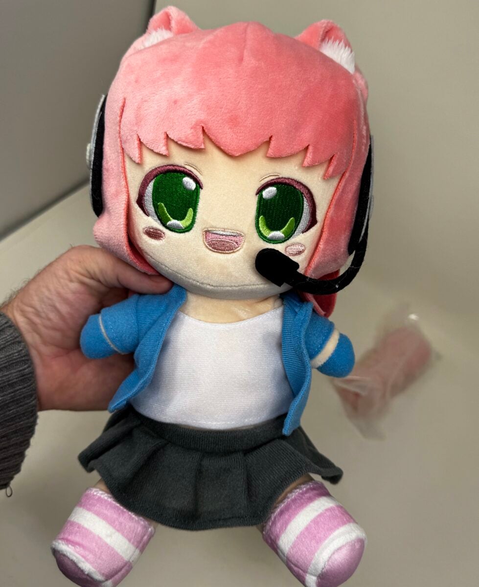 Meet Super Tamanyan Nui Hole