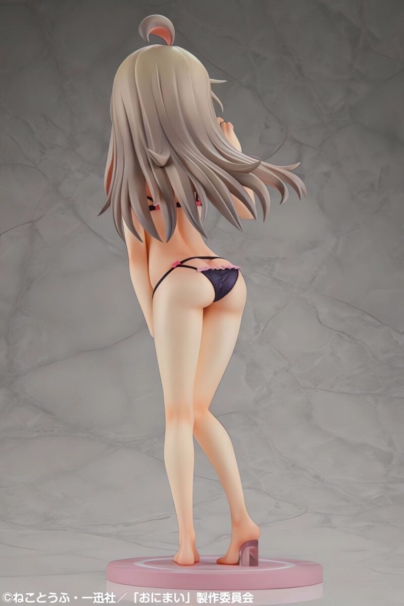 Medicos Entertainment Onamai Mahiro Neet Tshirt Figure Lingerie Golden View