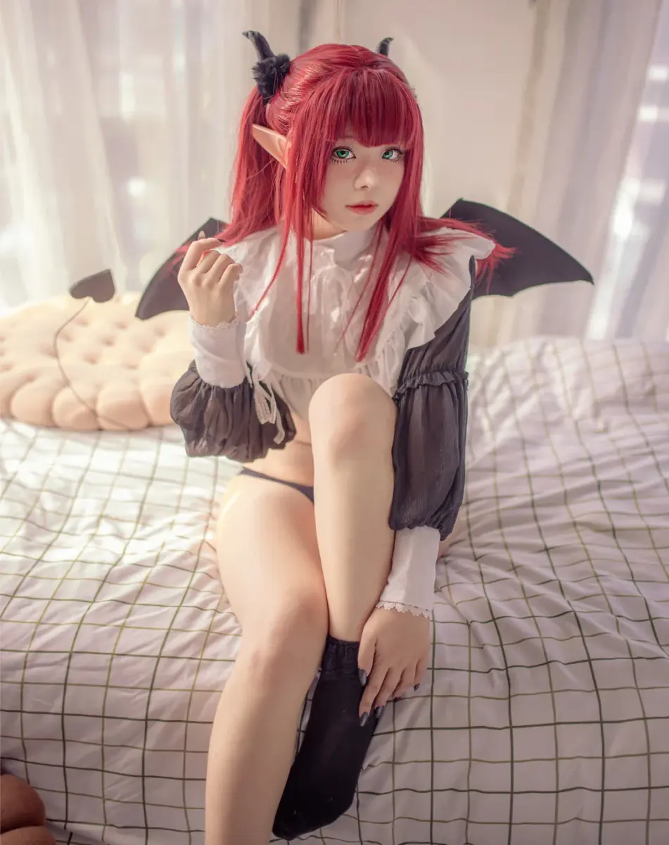 Marin Kitagawa Succubus