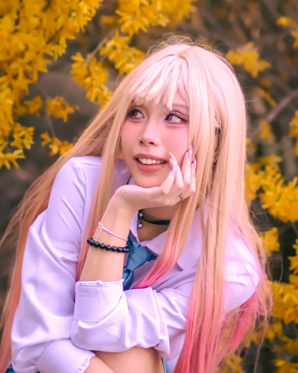 Shirupii Schoolgirl Marin Cosplay