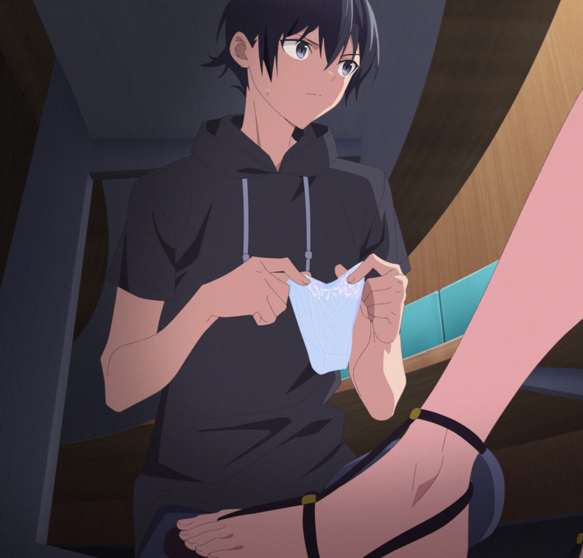 Haite Kudasai, Takamine San Episode 7 Koushi Holds Up Pantsu