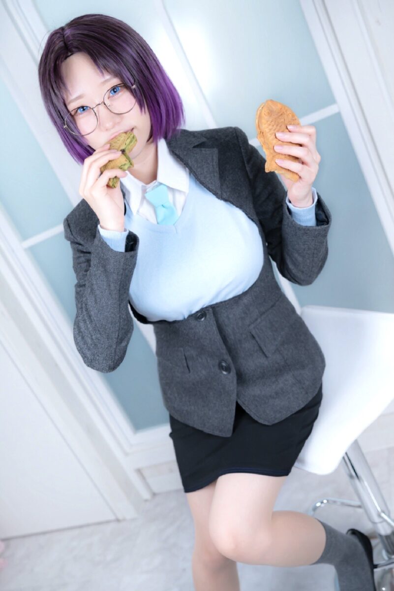 Elma Office Worker Version by Nasu