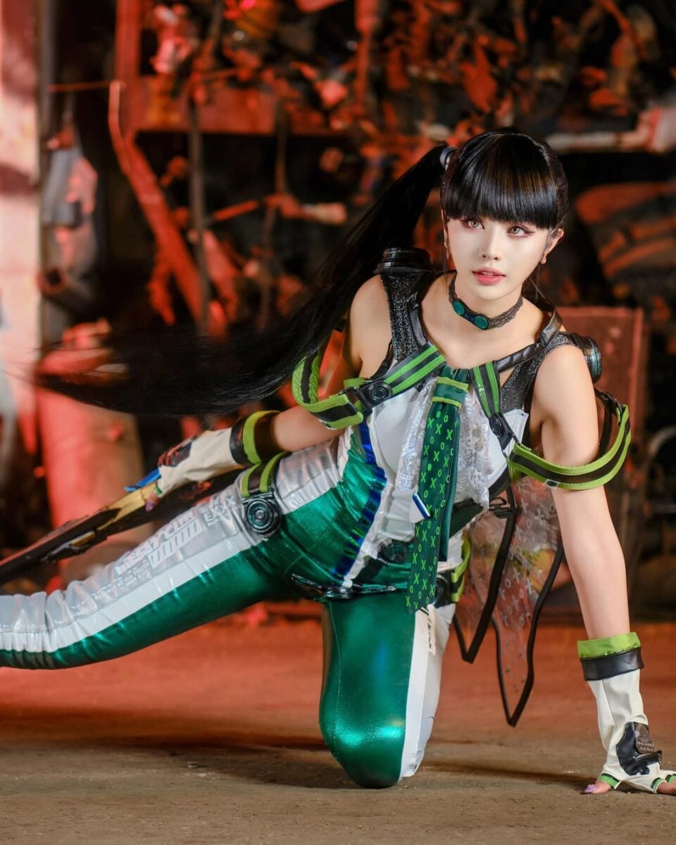 Stellar Blade Cosplay by Charess