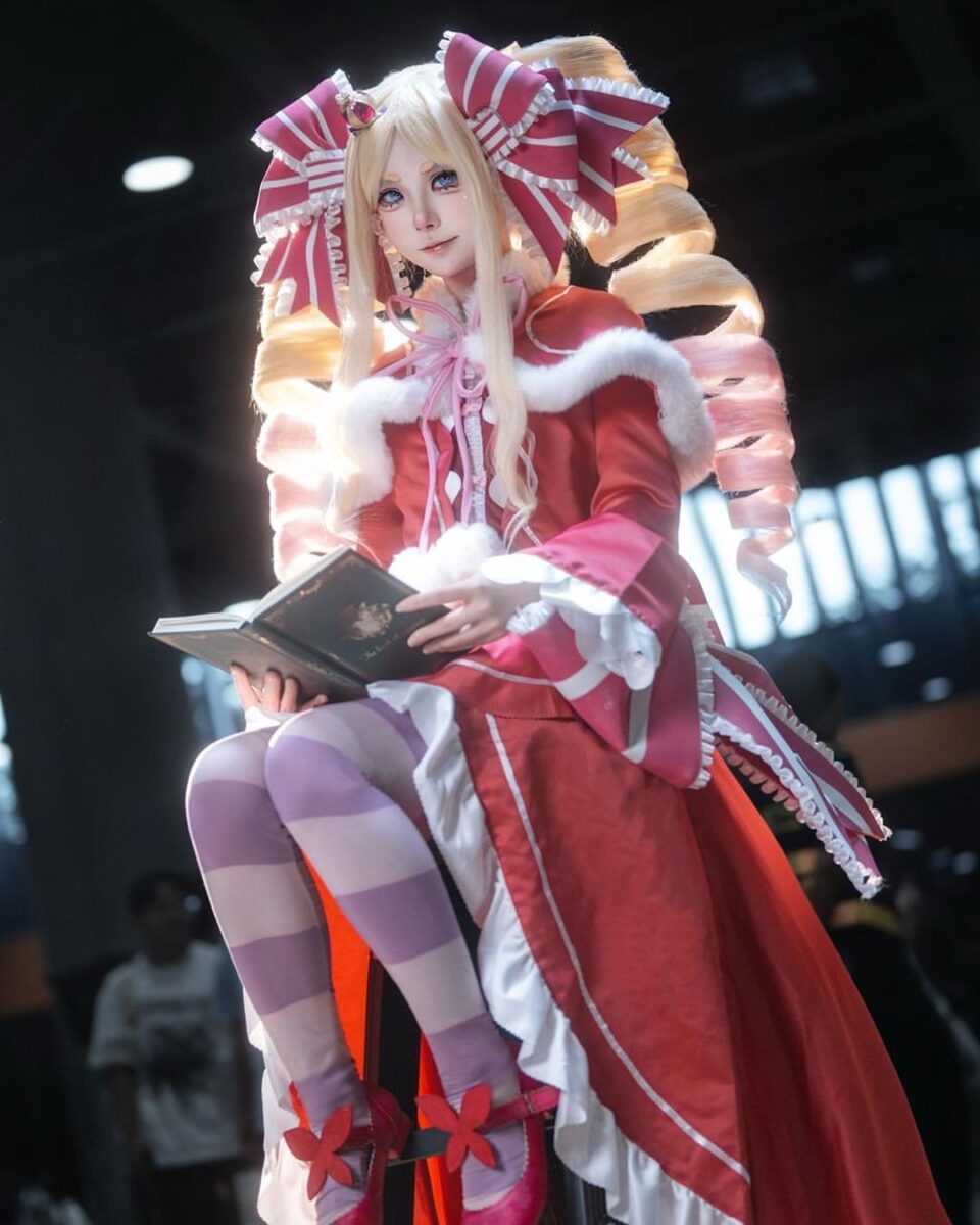 Beatrice Hime Lolita Cosplay by WinkCosplay