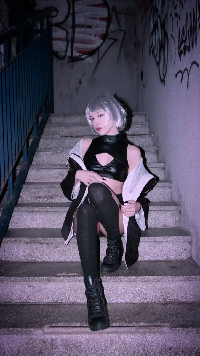 Queen Aimi Nazuna Cosplay summer 2025 anime cosplay