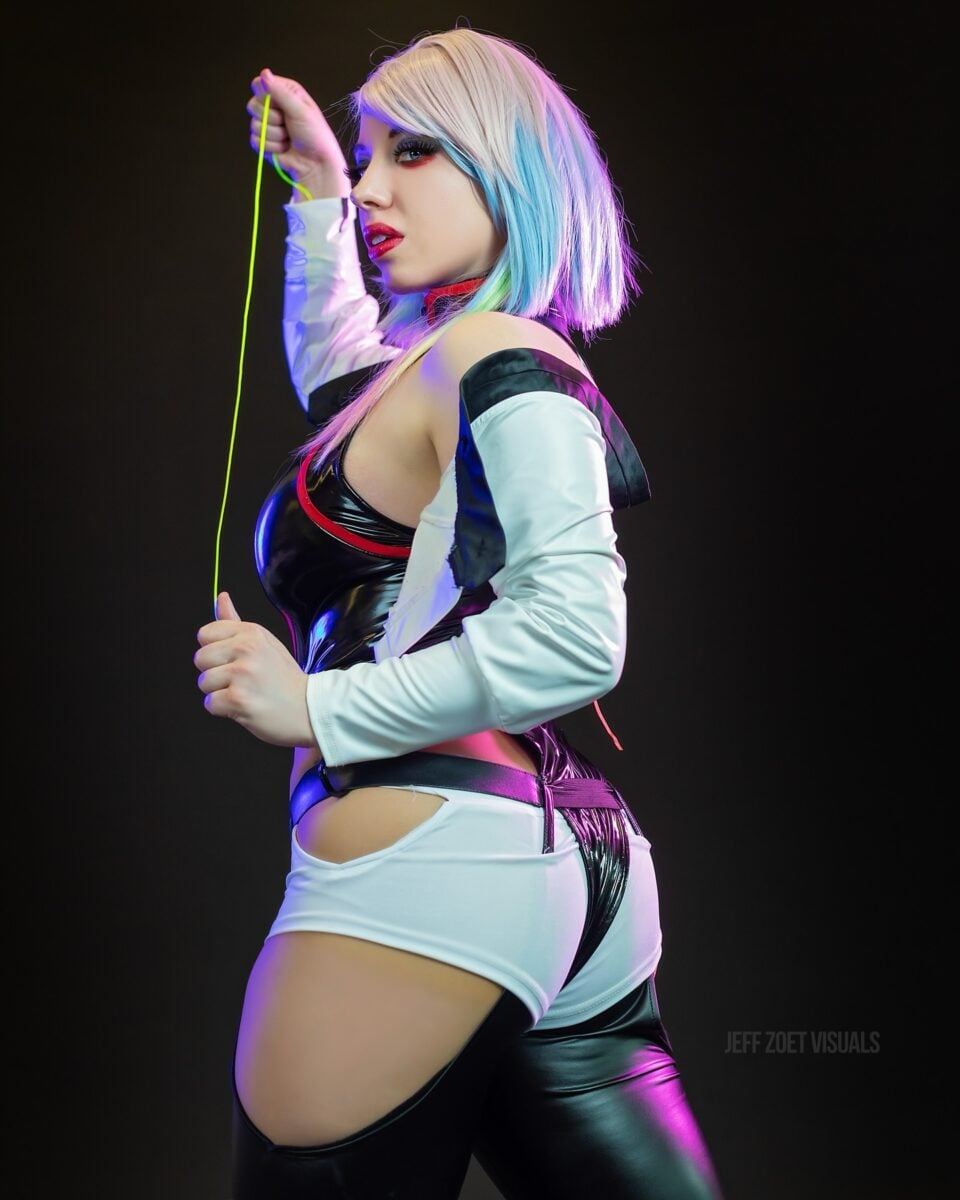 Lucy from Cyberpunk: Edgerunners by Sarah Spectre, photo by Jeff Zoet