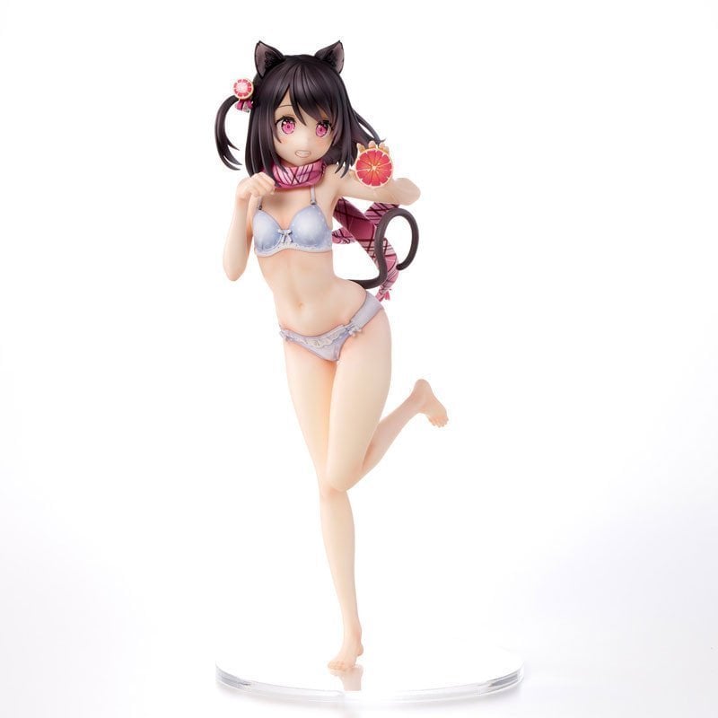 Kantoku Shizuku 14 Figure Full Front View 02