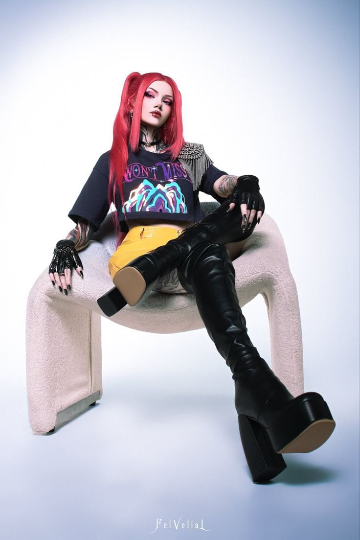 Vell Felice Mira KPop Demon Hunters Cosplay 1