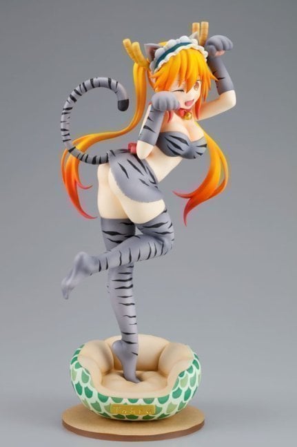Sol International Miss Kobayashi's Dragon Maid Torhu Cat Dragon Figure Side View 02