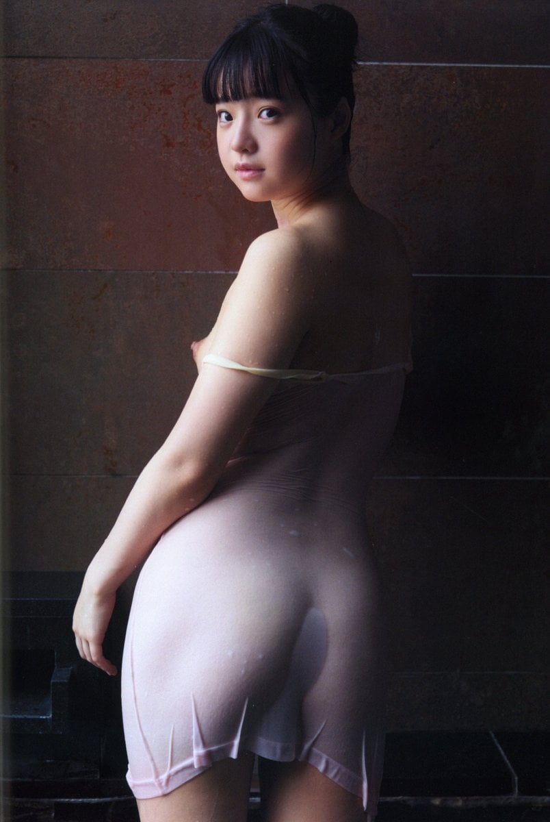 Let's Check Out Momo Inoue's Butt
